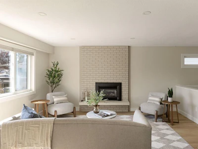 10206 Almond Street - 3