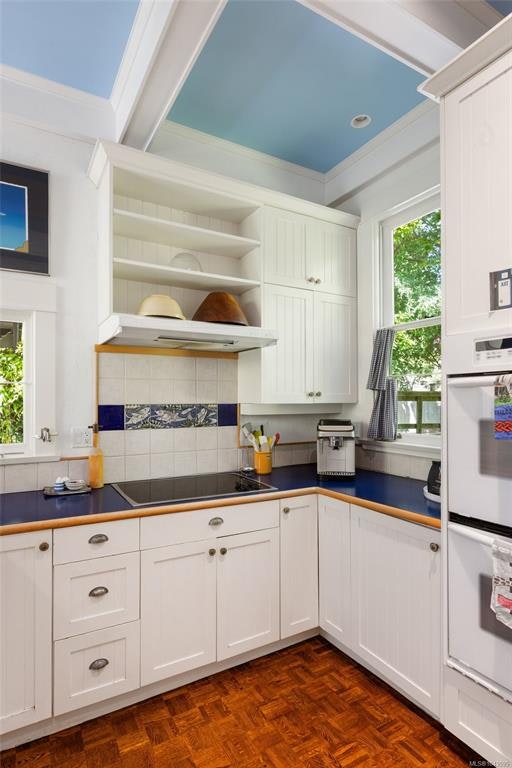 1648 Rockland Avenue, Victoria, BC, V8S 1W7 - 11