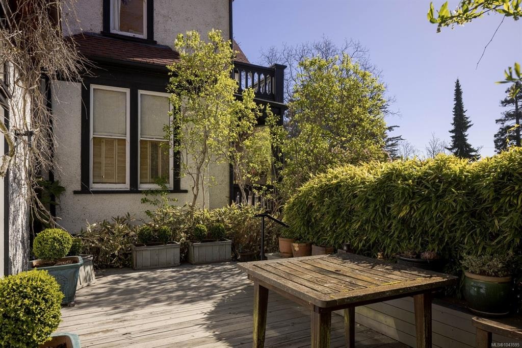 1648 Rockland Avenue, Victoria, BC, V8S 1W7 - 38