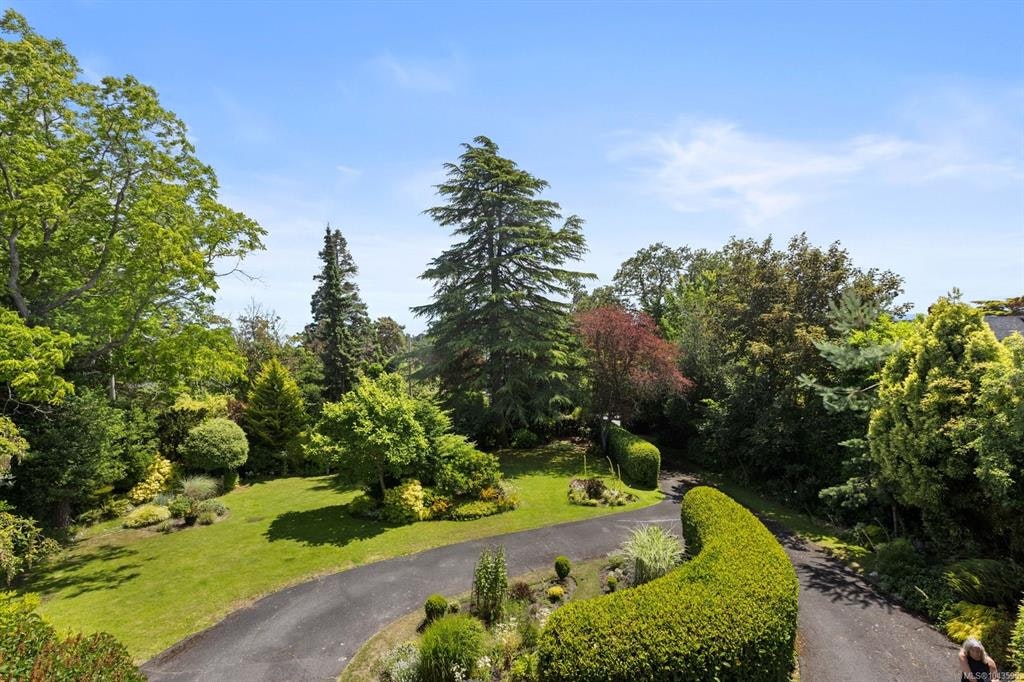 1648 Rockland Avenue, Victoria, BC, V8S 1W7 - 42