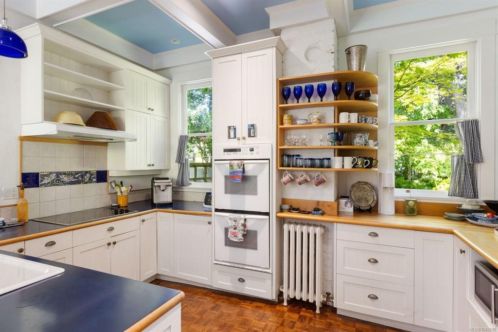 1648 Rockland Avenue, Victoria, BC, V8S 1W7 - 9