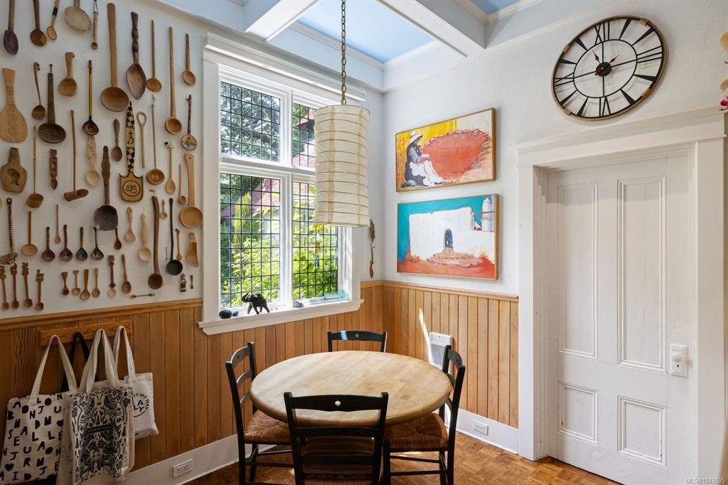 1648 Rockland Avenue, Victoria, BC, V8S 1W7 - 14