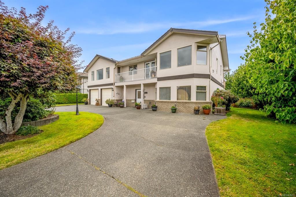 1564 SW Trumpeter Crescent, Courtenay, BC, V9N 8W6