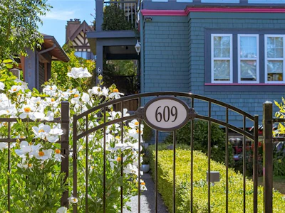 A-609 Su'it Street - 4