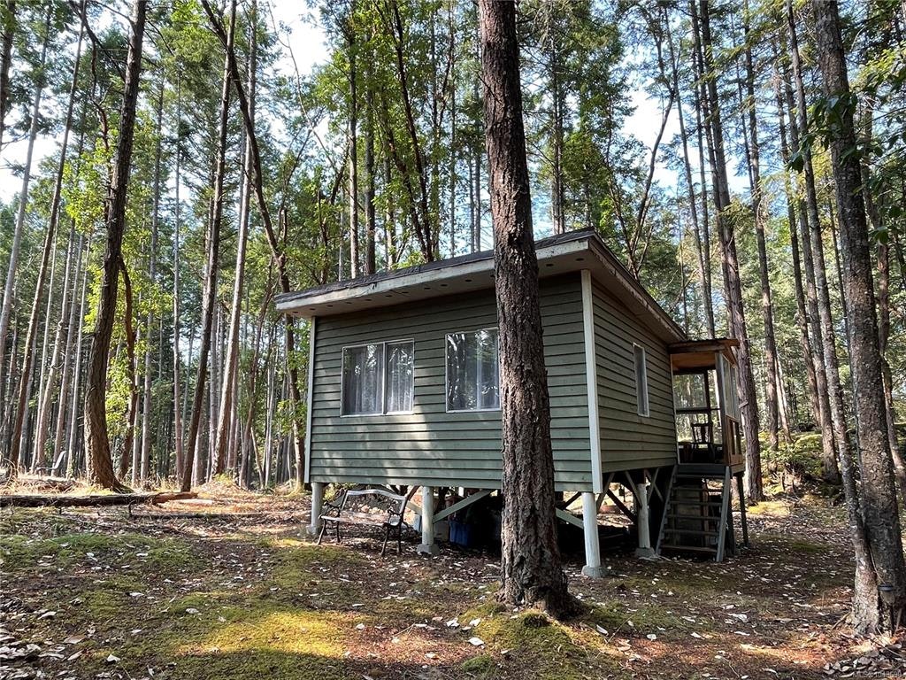 374 Halibut Hill Road, Mudge Island, BC