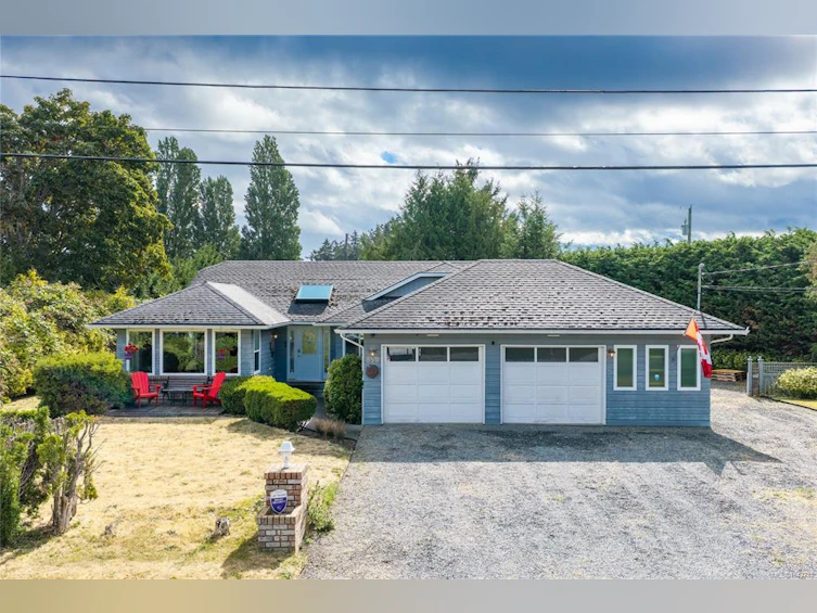850 Ocean Place, French Creek, BC, V9P 1Z9