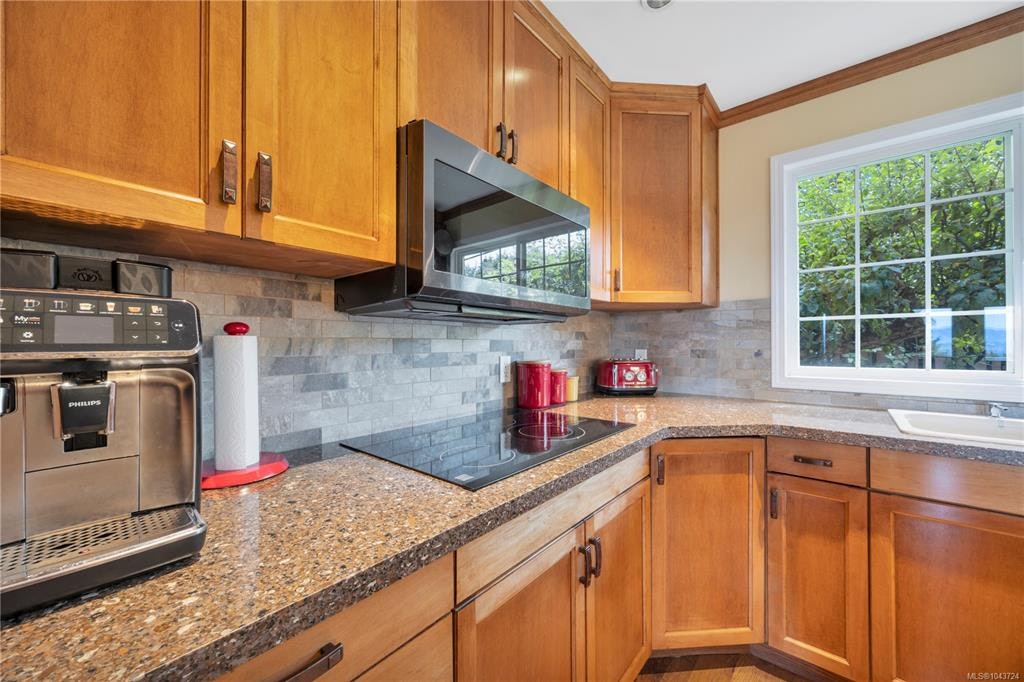 3259 Dolphin Drive, Nanoose, BC, V9P 9J1 - 9