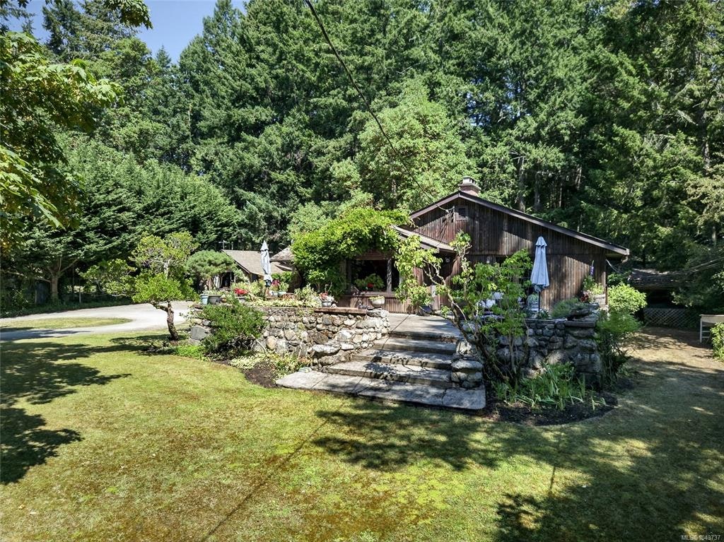 1390 Laurel Road - 2