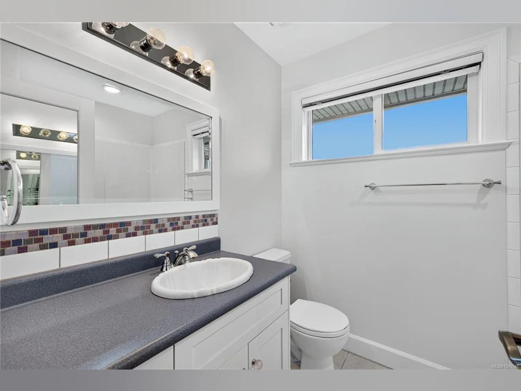 4982 La Quinta Place, Saanich, BC, V8W 3G9 - 34