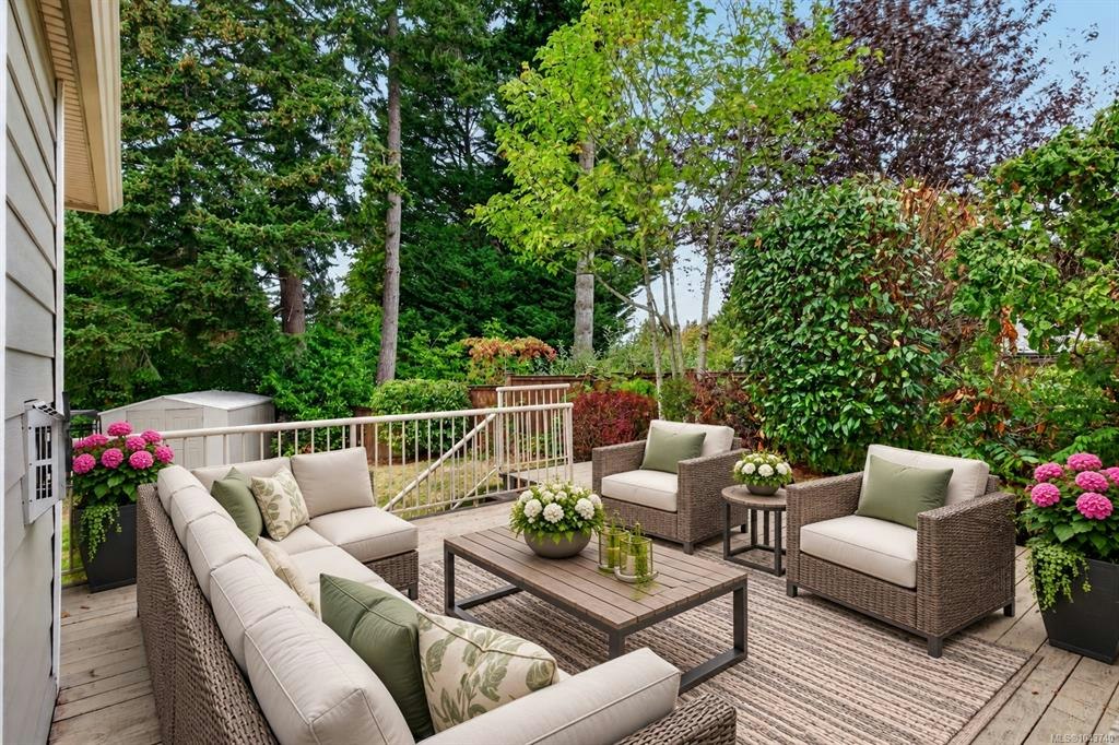 4982 La Quinta Place, Saanich, BC, V8W 3G9 - 20