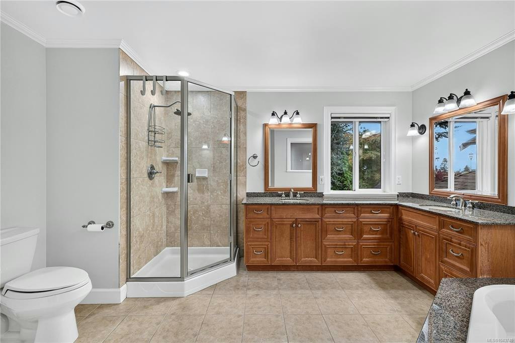 4982 La Quinta Place, Saanich, BC, V8W 3G9 - 27
