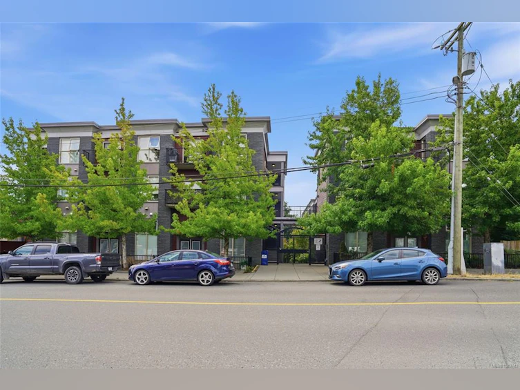 304-555 Franklyn Street, Nanaimo, BC, V9R 2X9 - 3