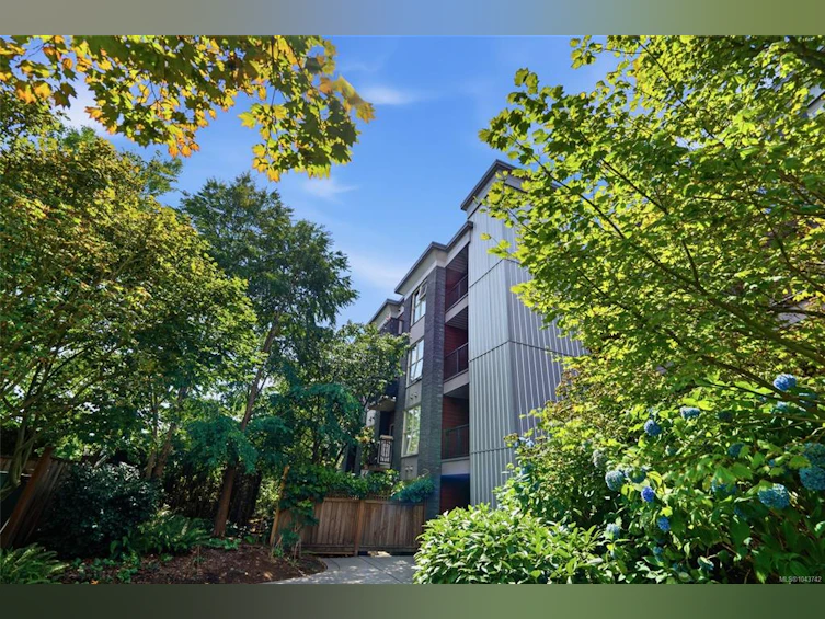304-555 Franklyn Street, Nanaimo, BC, V9R 2X9 - 34