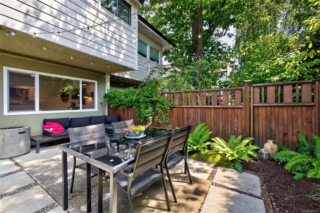 105-119 Ladysmith Street, Victoria, BC, V8V 1J3 - 19