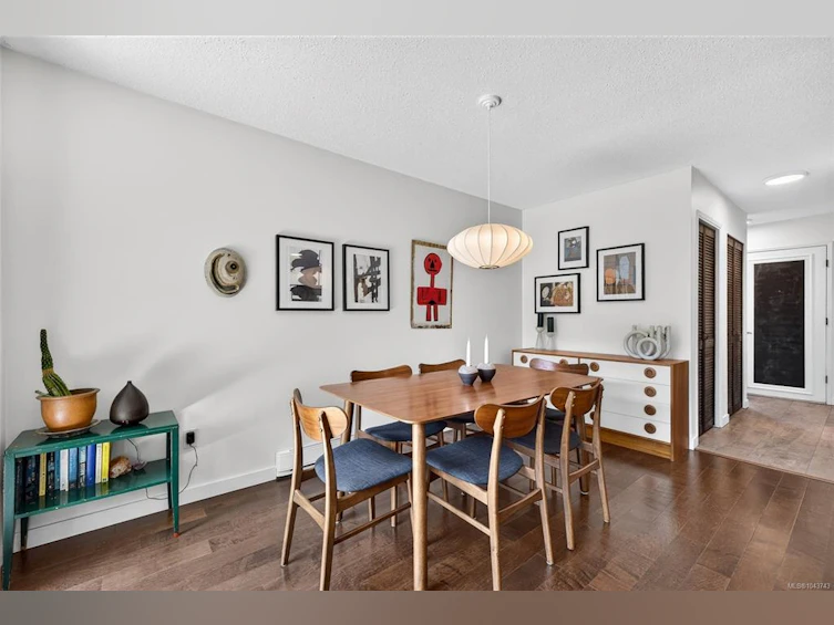 105-119 Ladysmith Street, Victoria, BC, V8V 1J3 - 9