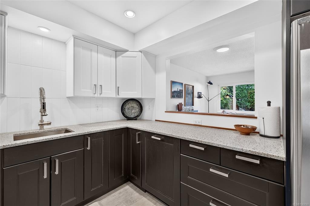 105-119 Ladysmith Street, Victoria, BC, V8V 1J3 - 14
