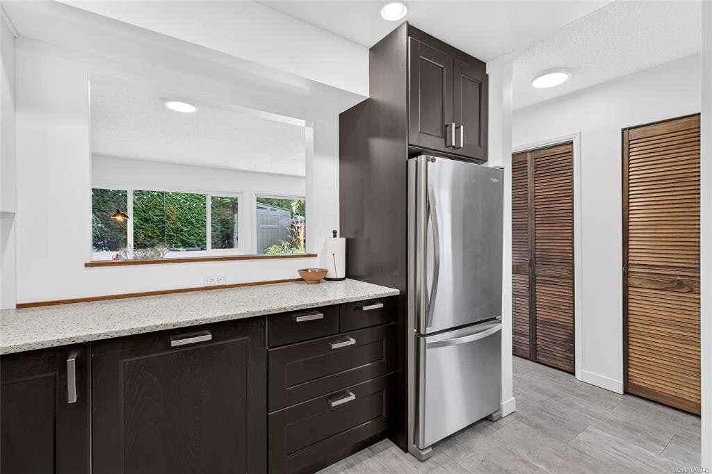 105-119 Ladysmith Street, Victoria, BC, V8V 1J3 - 15