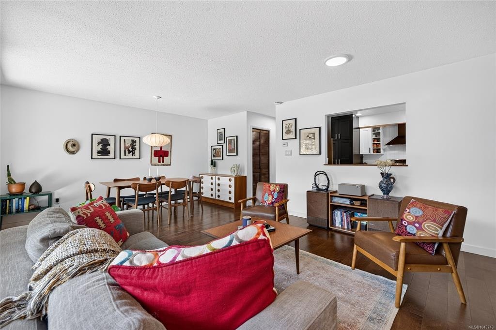 105-119 Ladysmith Street, Victoria, BC, V8V 1J3 - 6