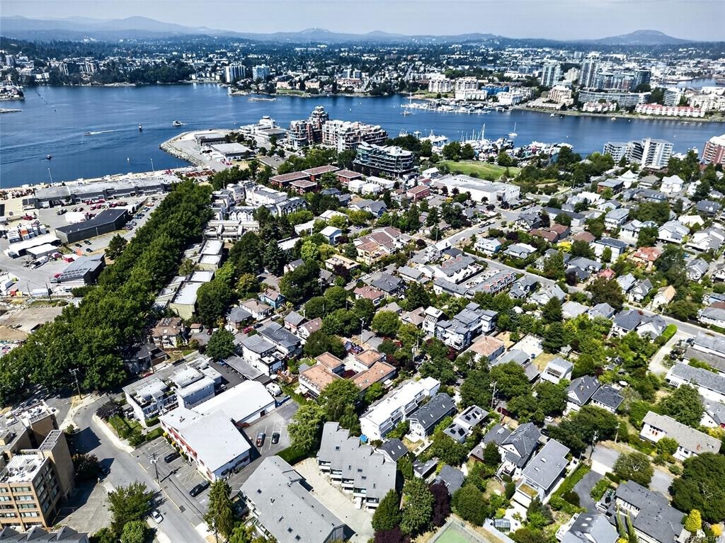105-119 Ladysmith Street, Victoria, BC, V8V 1J3 - 41