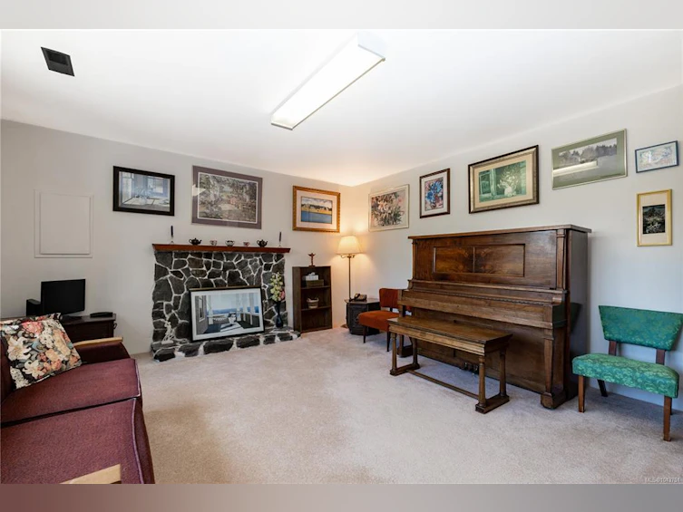 549 Dogwood Street, Campbell River, BC, V9W 2Y4 - 34