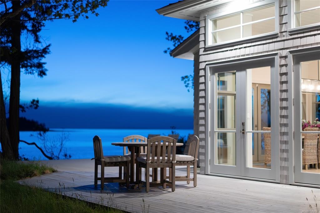 1341 Madrona Drive, Nanoose, BC, V9P 9C9 - 11