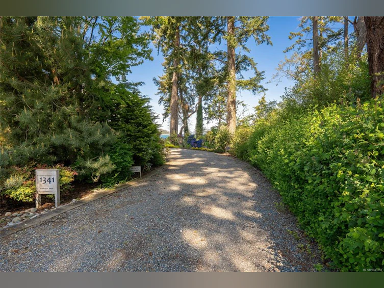 1341 Madrona Drive, Nanoose, BC, V9P 9C9 - 14
