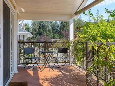 366-3042 River Road - 2