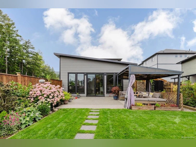 2991 Irwin Road, Langford, BC, V9B 5Y6 - 5