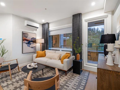 205-1810 Selenite Place - 2