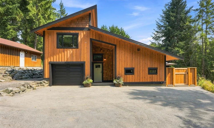 2551 Schirra Drive