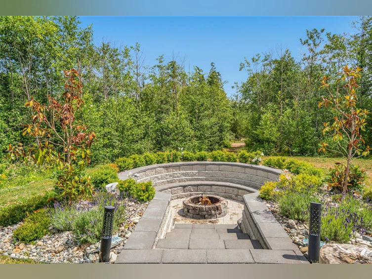 1248 Station Road, Coombs, BC, V0R 1M0 - 11