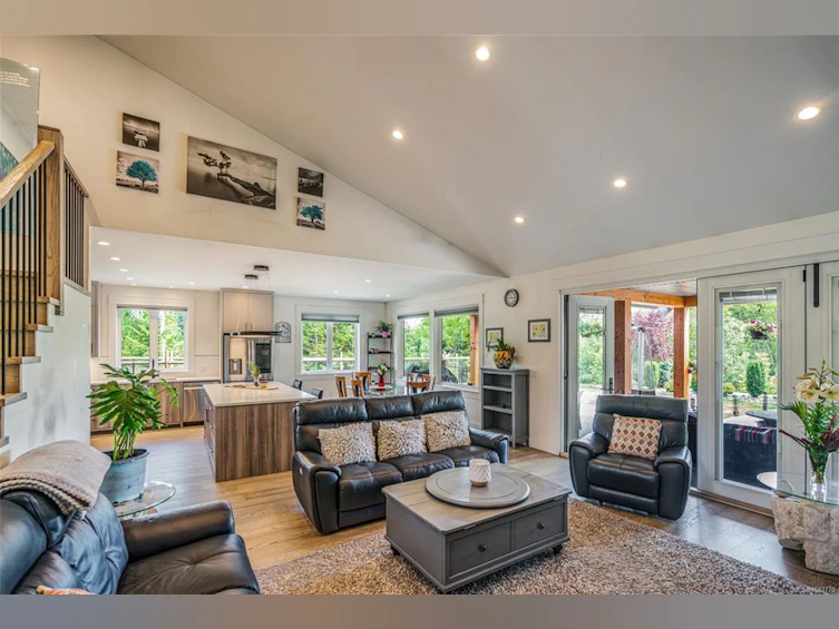 1248 Station Road, Coombs, BC, V0R 1M0 - 3
