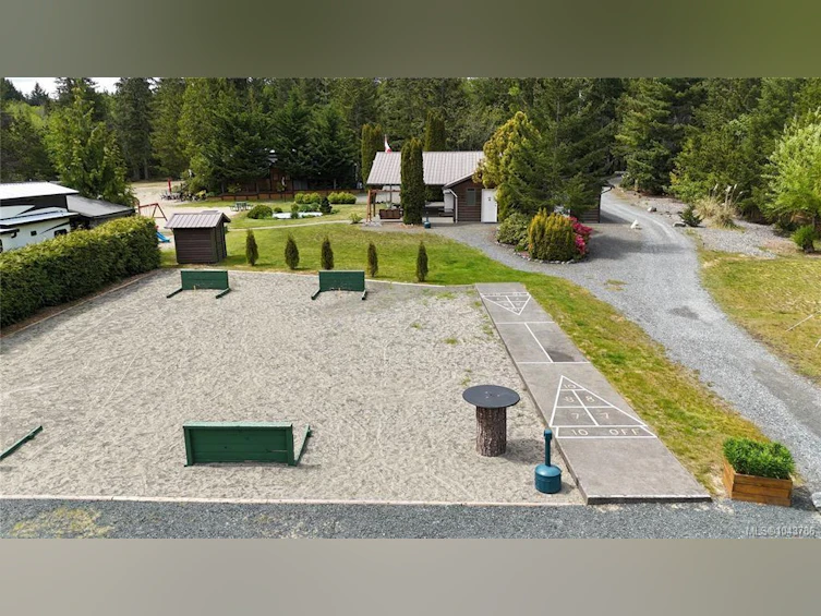 D4-2650 Turnbull Road, Qualicum Beach, BC, V9K 2R2 - 36