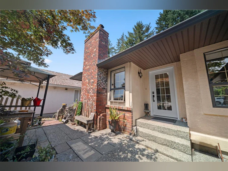 5334 Georgiaview Crescent, Nanaimo, BC, V9T 5Z7