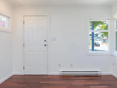 881 Leslie Drive - 3