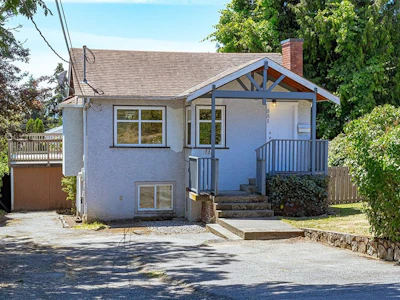 881 Leslie Drive - 2
