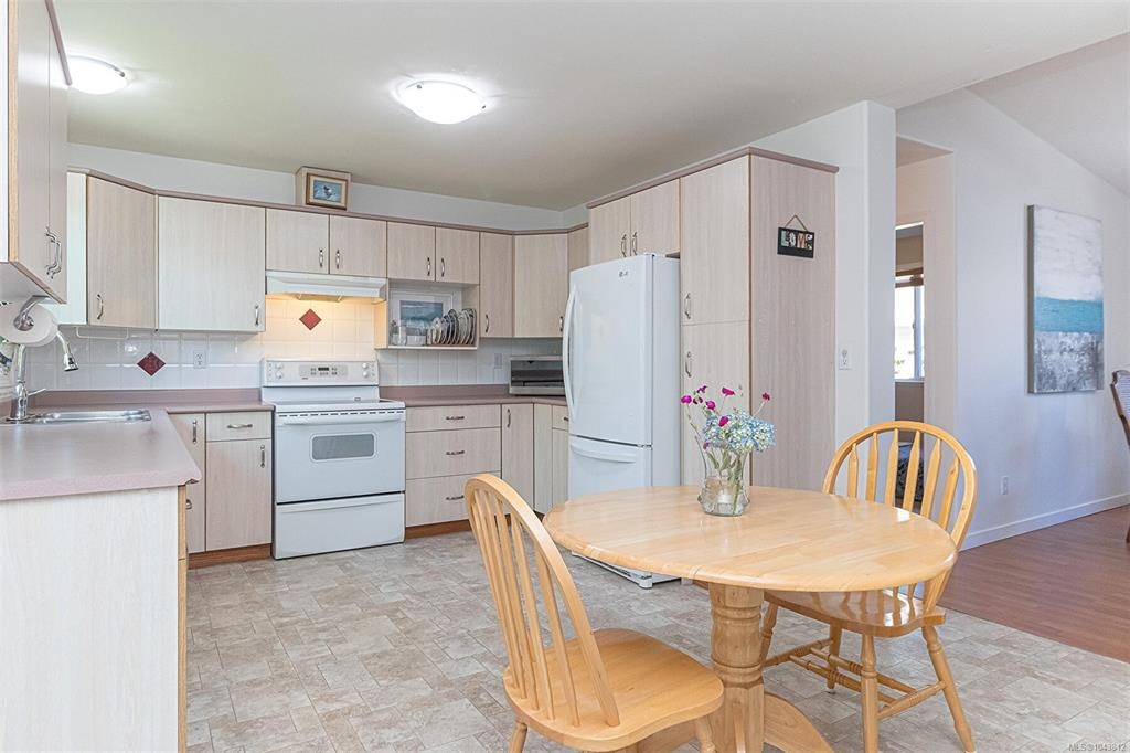 7 Eagle Lane, View Royal, BC, V9A 7M2 - 15