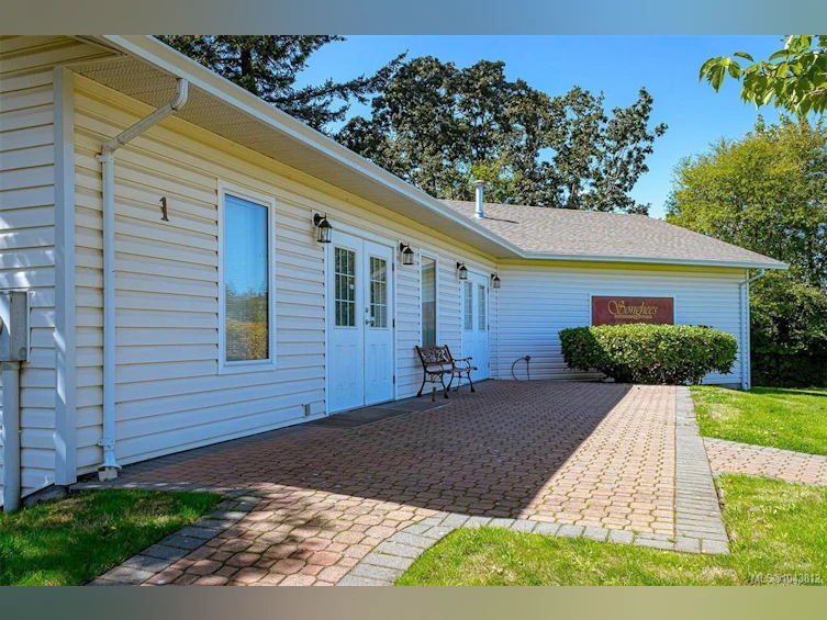 7 Eagle Lane, View Royal, BC, V9A 7M2 - 31