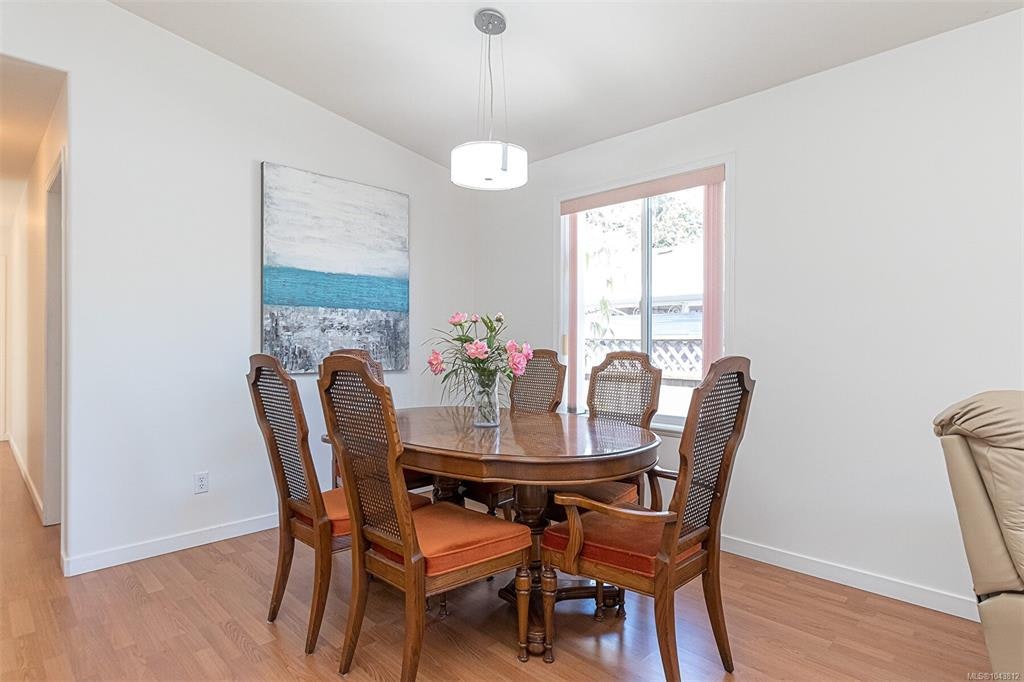 7 Eagle Lane, View Royal, BC, V9A 7M2 - 11