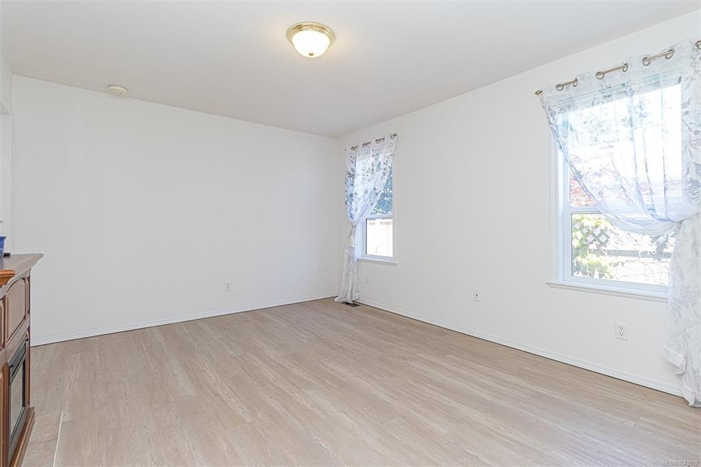 7 Eagle Lane, View Royal, BC, V9A 7M2 - 16