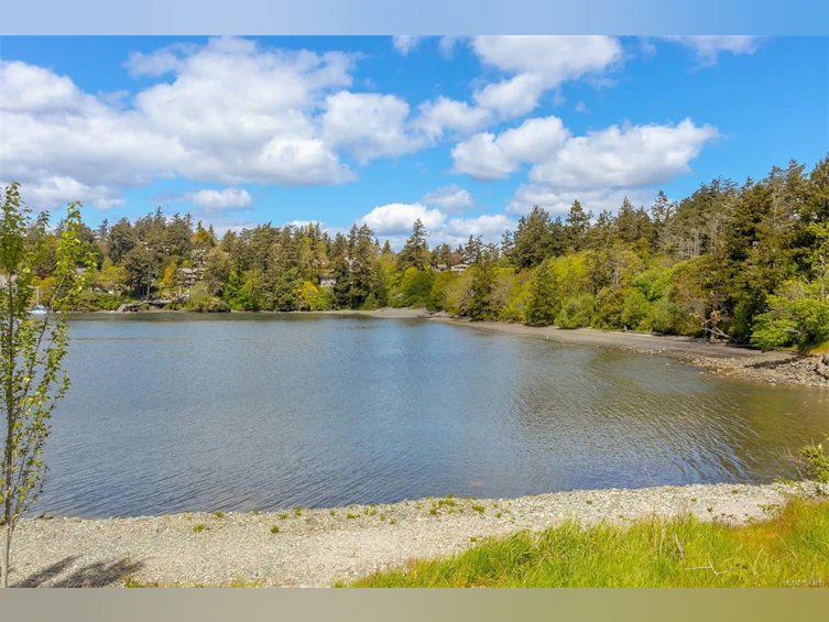 7 Eagle Lane, View Royal, BC, V9A 7M2 - 33