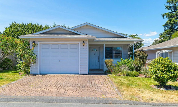 7 Eagle Lane
