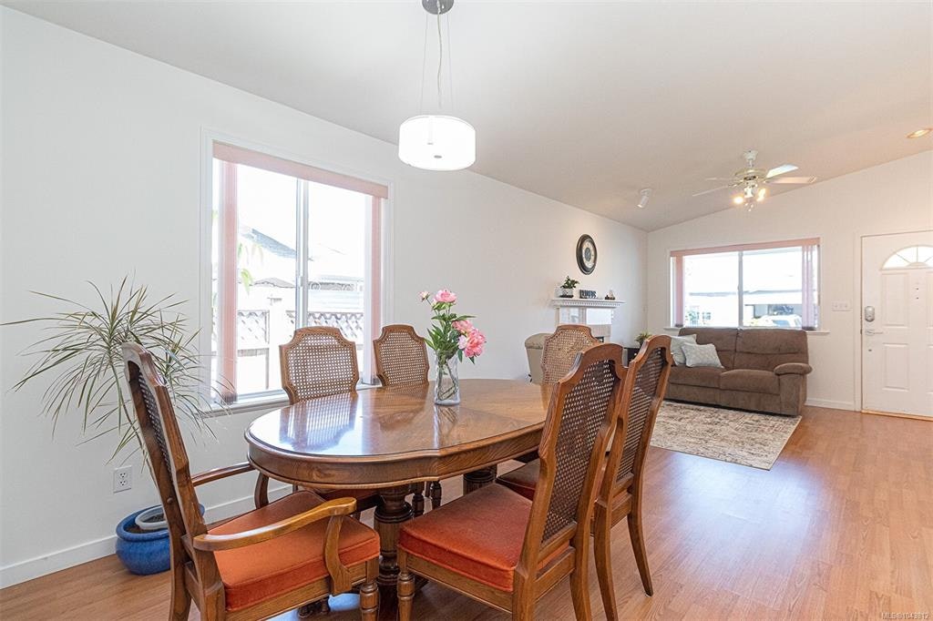 7 Eagle Lane, View Royal, BC, V9A 7M2 - 12
