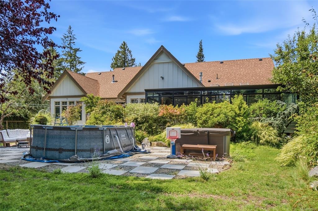 531 Yambury Road, Qualicum Beach, BC, V9K 1C5 - 38