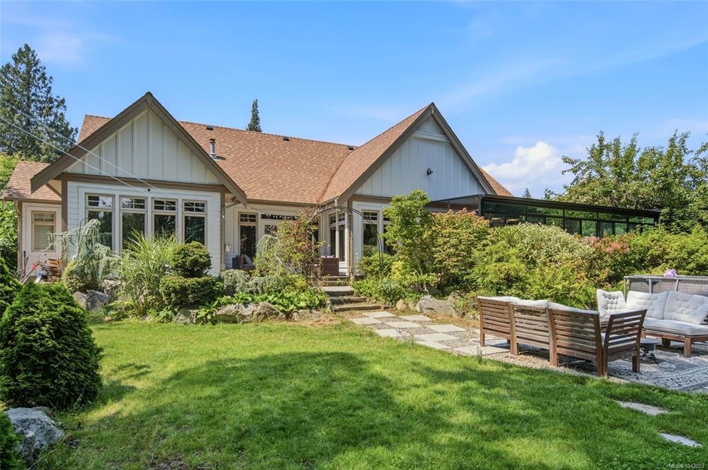 531 Yambury Road, Qualicum Beach, BC, V9K 1C5 - 37