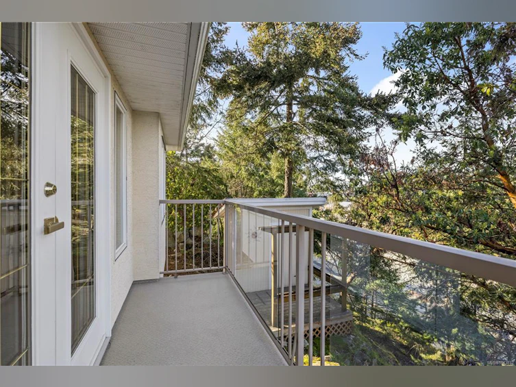 3541 Shelby Lane, Fairwinds, BC, V9P 9J8 - 38