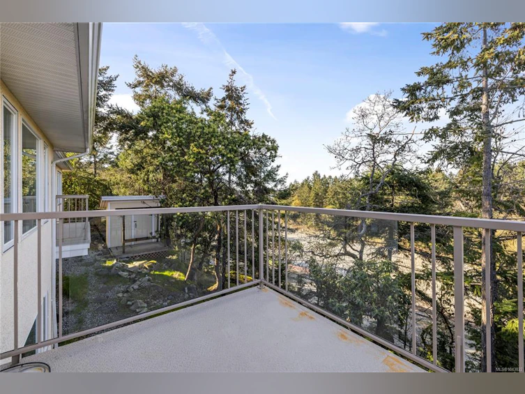 3541 Shelby Lane, Fairwinds, BC, V9P 9J8 - 39