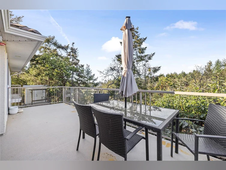 3541 Shelby Lane, Fairwinds, BC, V9P 9J8 - 35