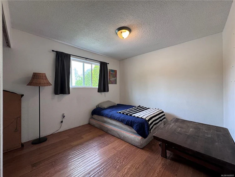 1690 Holly Crescent, Ucluelet, BC, V0R 3A0 - 10