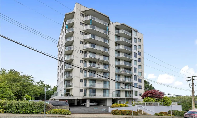 403-220 Townsite Road